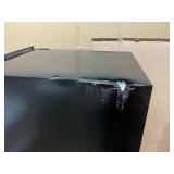 Vissani 10.1 cu. ft. Top Freezer Refrigerator in Black