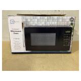 Mainstays 0.7 Cu ft Countertop Microwave Oven, 700 Watts, Black