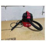 Hyper Tough 1.5 Gallon 2 Peak HP Poly Wet/Dry Vacuum