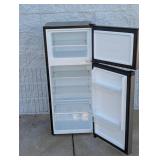 HISENSE 4.4 CU. FT. MINI FRIDGE