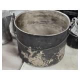 Lot of (10+) Cookwares - Pots, Pans, Coffe Pots (assorted)