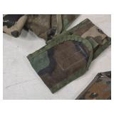 Lot of (4) Military Carry Pouches and Accessories