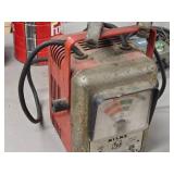 Vintage Atlas Model BT-4F Battery Charger | 6/12 Volt