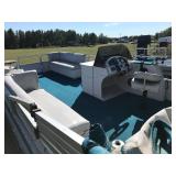 1995 Crestliner 24