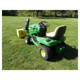 John Deere X300 Lawn Tractor