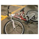Next Power X 26" Shimano 18-speed Trail Bike 18" Red/White Frame