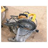 DeWalt® 10" (254mm) Compound Miter Saw DW703