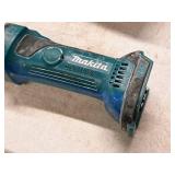 Makita® 18V Drywall Router / Cut-Out Tool XOC01
