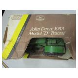 John Deere 1953 Model D Tractor Toy