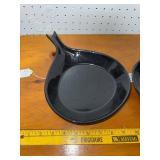 Pair of Ceramic Black Baking Dishes - Modern Design