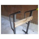 (UD2) Outboard Boat Motor Stand...