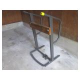 (UD2) Outboard Boat Motor Stand...