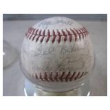 (CNTR) Multiple Signature Baseball ...
