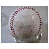 (CNTR) Multiple Signature Baseball ...
