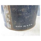 (EW4) 2 Vintage 5-Quart Metal Havol...