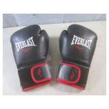(BS) Everlast 14 Oz Boxing Gloves...