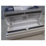 (EC1) Black & Decker Seal-Away Vacu...