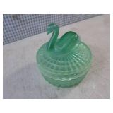 (CNTR) Vintage Jeannette Glass Swan...