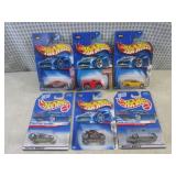 (EC1) Assorted Hot Wheels in Packag...