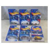 (EC1) Assorted Hot Wheels in Packag...