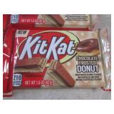 (B-1) 12 Kit Kat Chocolate Frosted ...