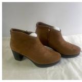 Pair of Light Brown Suede Ankle Boots Size 9.5