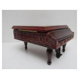 Lot of 5 Vintage Music Boxes - Including Mickey Mouse