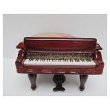 Lot of 5 Vintage Music Boxes - Including Mickey Mouse