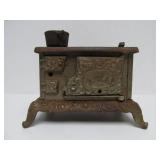 Original Antique Cast Iron ROYAL Toy Stove
