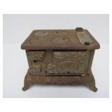 Original Antique Cast Iron ROYAL Toy Stove