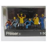 LARGE Lot of Brand New On30 Scale Railroad Layout Accessories People Buildings etc