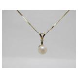 14K Solid Gold Necklace w/Pearl & Small Diamond
