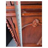 Excellent Quality and Condition LEXINGTON 2-Piece Hutch / China Cabinet