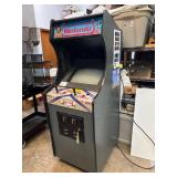 Working Vintage NINTENDO Arcade Game Cabinet w/ 20 Games - Including Mario Bros