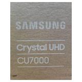 SAMSUNG Model CU 7000 43" UHD TV
