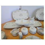 Large Set of Vintage FRANCISCAN WARE Discovery Dish Ware