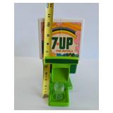 Very Cool Vintage 7UP Soda Dispenser w/Original Cups