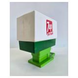 Very Cool Vintage 7UP Soda Dispenser w/Original Cups