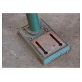 Task Master 16 Speed Drill Press with Stand and Vise