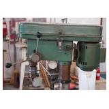 Task Master 16 Speed Drill Press with Stand and Vise