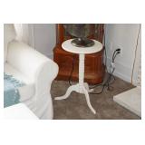 Living Room Furniture - Couch, Lounge Chairs, Tables, Desk, Décor