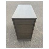 4 DRAWER DRESSER 4 DRAWER DRESSER