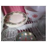 Vintage plates, servingware and bak...