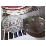 Vintage plates, servingware and bak...