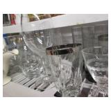 Large collection of vintage glasswa...