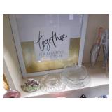 Collection of Kitchen related decor...