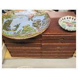 12pc Monthly plate set, vintage woo...