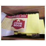 Vintage Easy-Bake oven in original ...