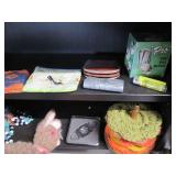 Vintage collectibles including book...
