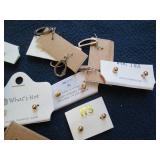 Lot of Silver tone and gold tone pi...